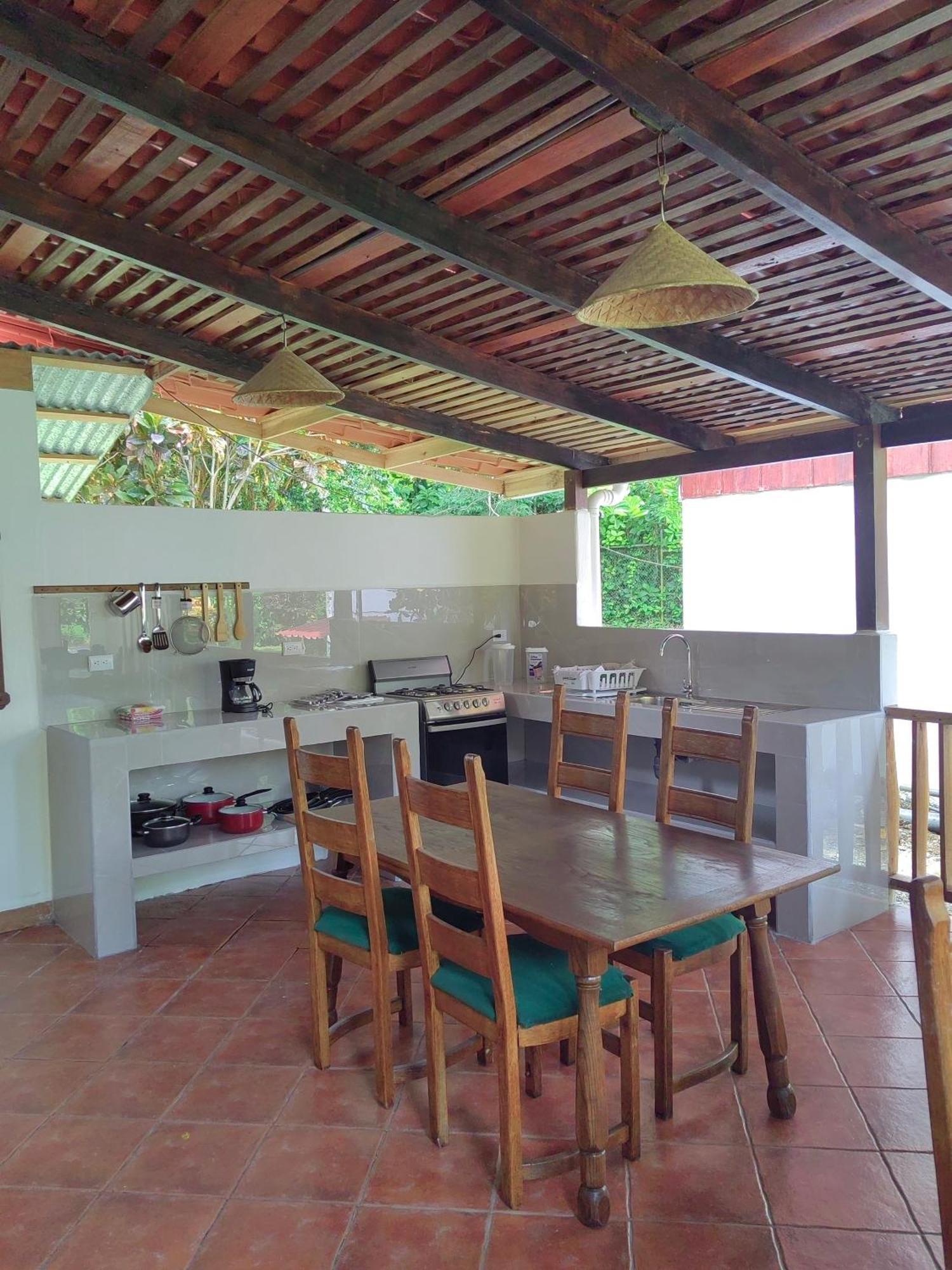 Cabinas Nirvana Ecolodge Cahuita Kültér fotó
