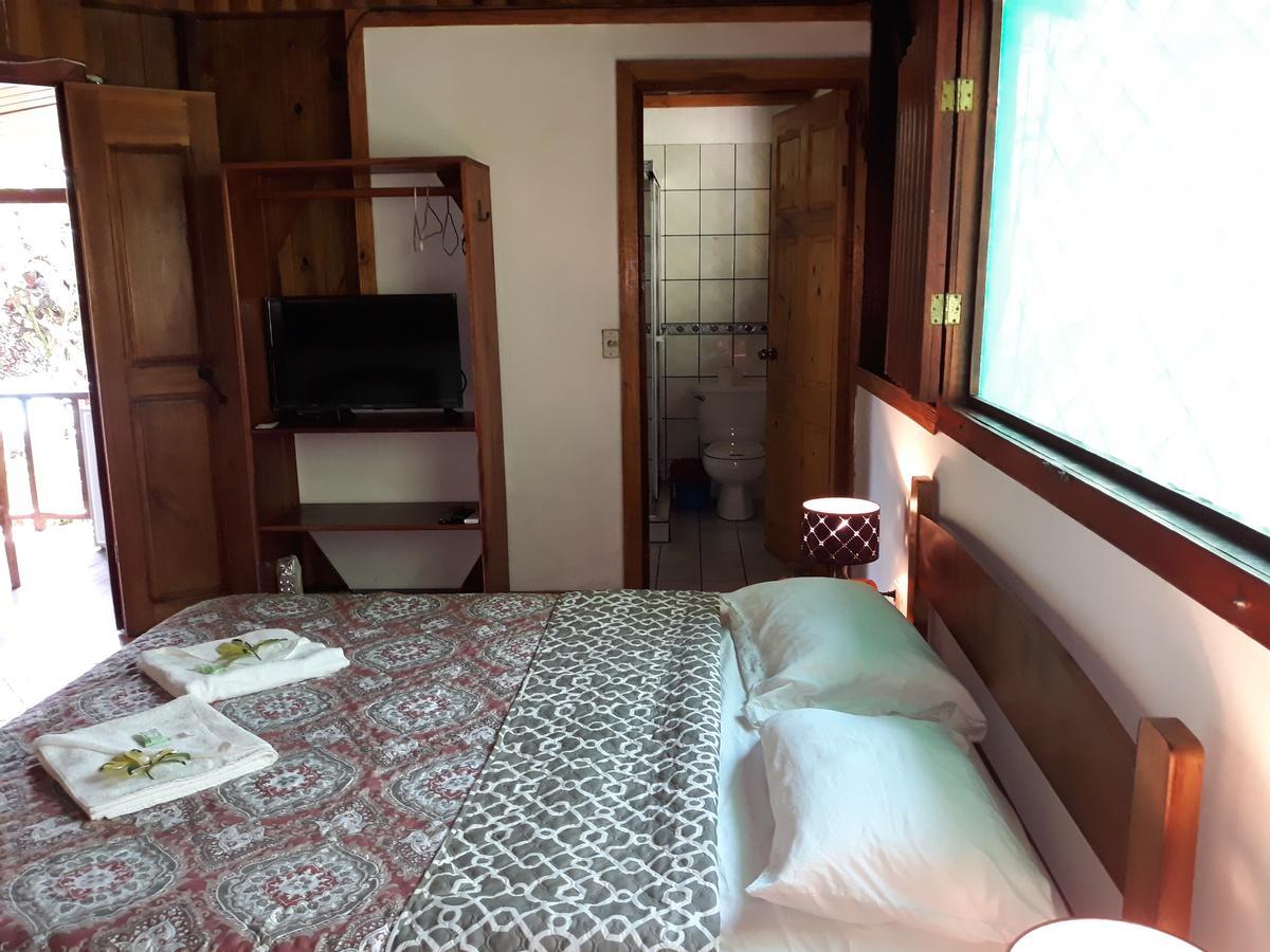 Cabinas Nirvana Ecolodge Cahuita Kültér fotó